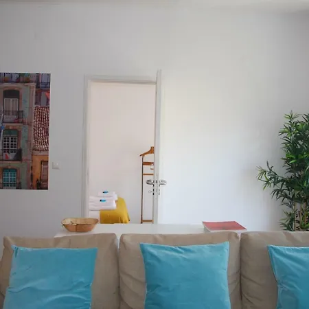 Sunny, And Comfy Ap. In Av. Da Liberdade リスボン