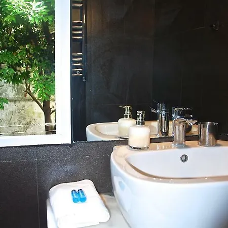 Sunny, And Comfy Ap. In Av. Da Liberdade Daire