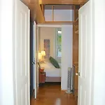 Sunny, And Comfy Ap. In Av. Da Liberdade Lisboa